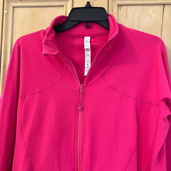 Lululemon Womens Define Shape Up Cropped Full Zip Jacket Size 14 Pink SP NWT - Picture 2 of 10